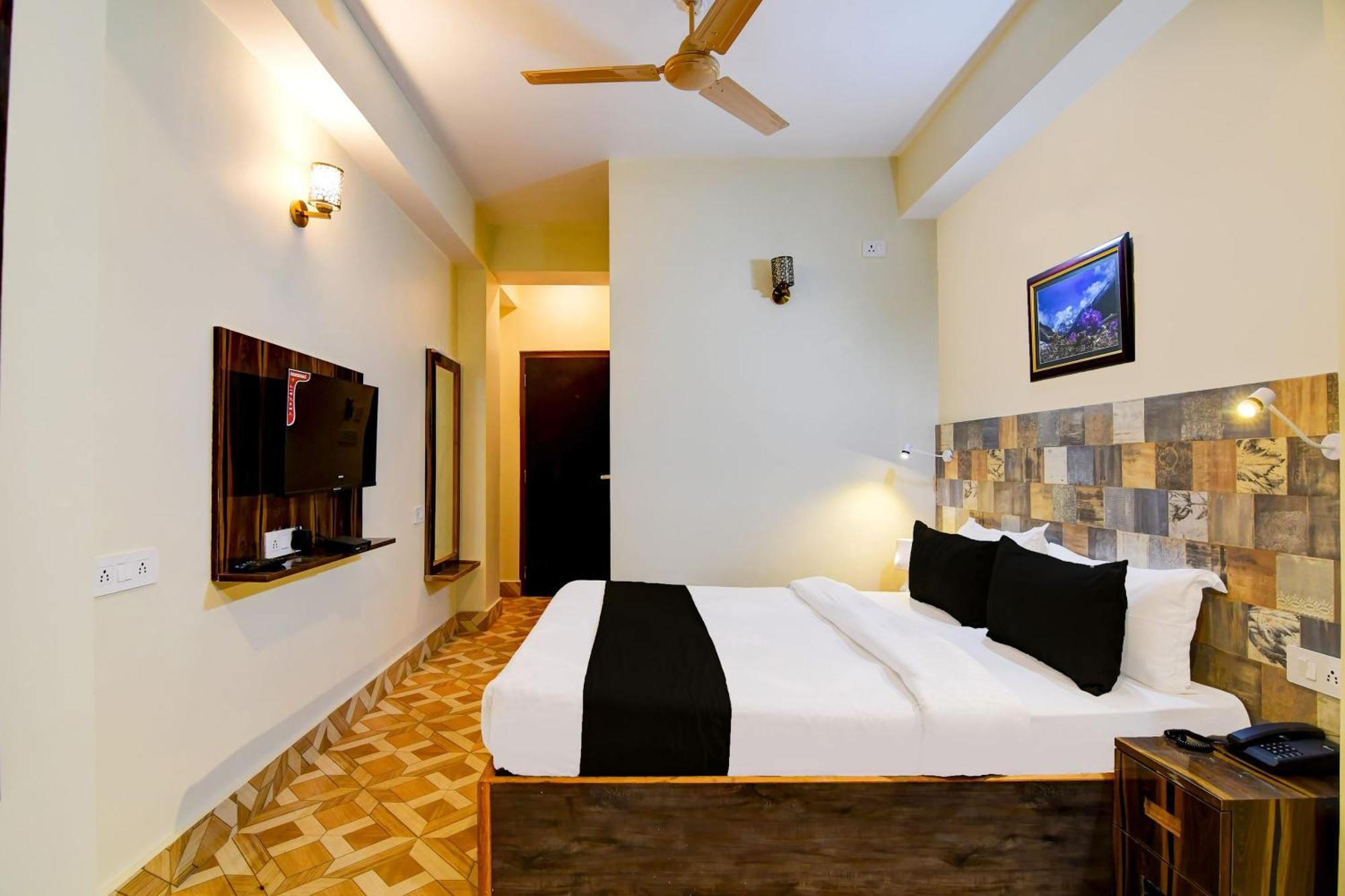Super Townhouse Downtown Gangtok Hotell Eksteriør bilde